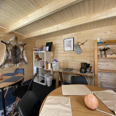 Aurora Igloo Fireplace-Heated Tents In A Secret Forest With Private Jacuzzi And Shared Sauna Bathroom And Dog Friendly Ροβανιέμι Εξωτερικό φωτογραφία